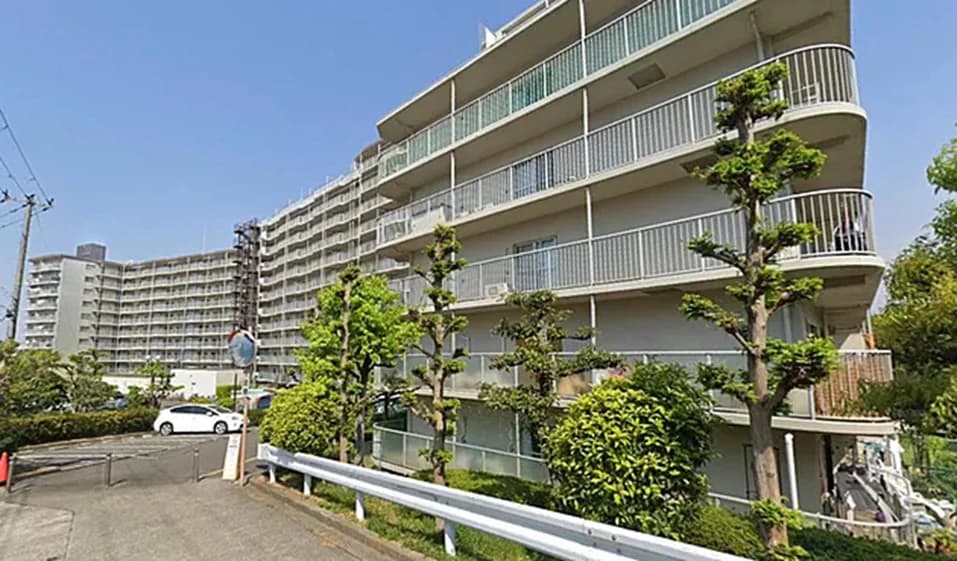 サンハイツ和泉砂川