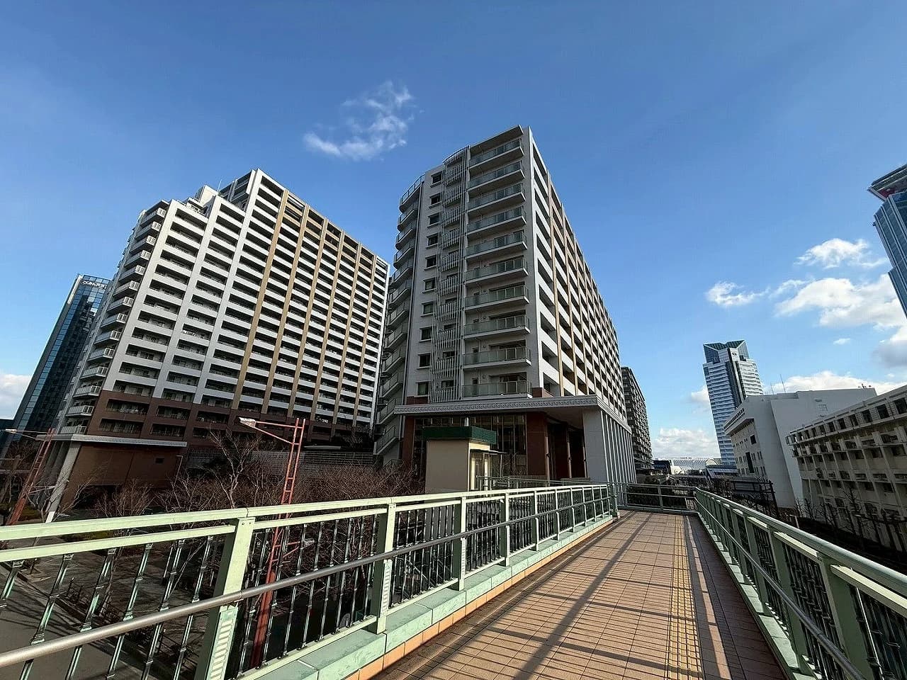 シーサイドレジデンスコスモスクエア駅前